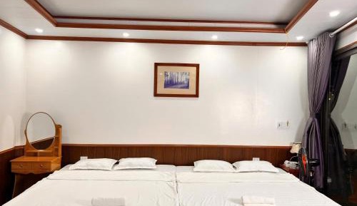 Quadruple Room with Mountain View