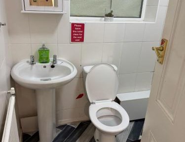 Standard Double Room with Shared Bathroom