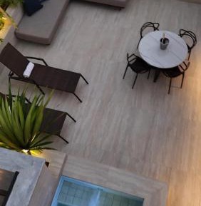 Queen Room with Pool View