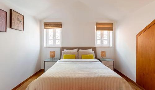 One-Bedroom Deluxe Apartment