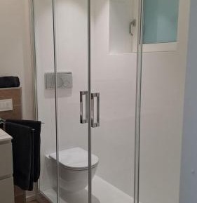 Deluxe Two-Bedroom Apartment with Sea View
