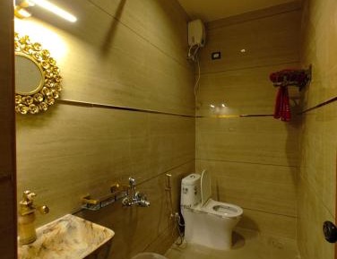 Deluxe King Studio