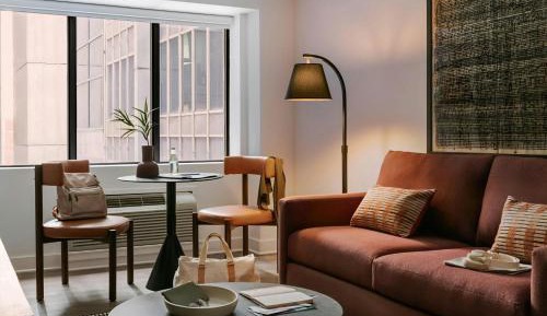 One-Bedroom Superior Apartment with Queen Bed and Sofa Bed