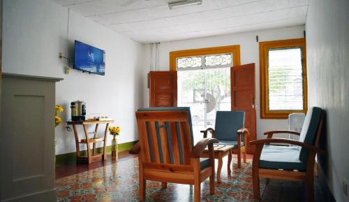Triple Room with Private Bathroom