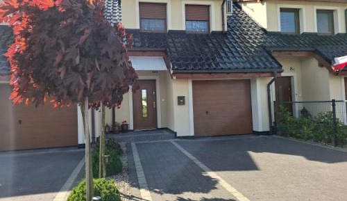 Three-Bedroom Townhouse