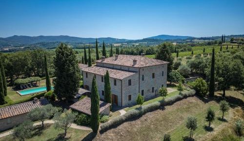 Seven-Bedroom Villa