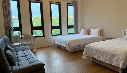 Triple Room with Private Bathroom