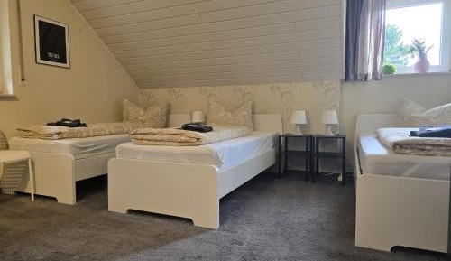 Comfort Triple Room