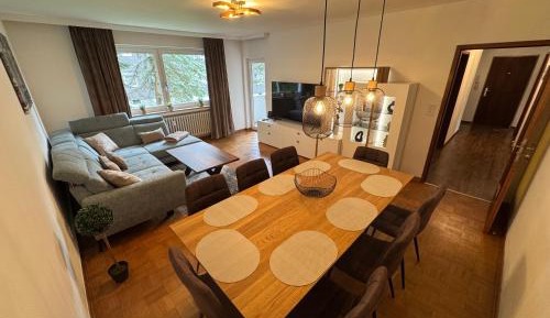 Three-Bedroom Apartment with Balcony