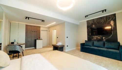 Triple Room with Private Bathroom