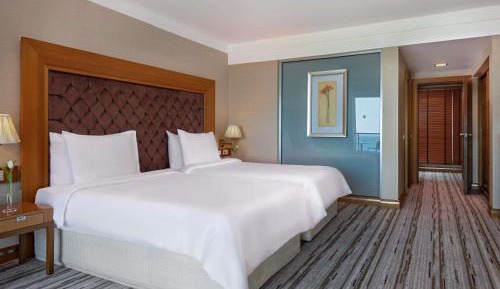 Grand King Suite