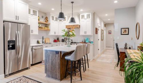 Three-Bedroom Holiday Home 