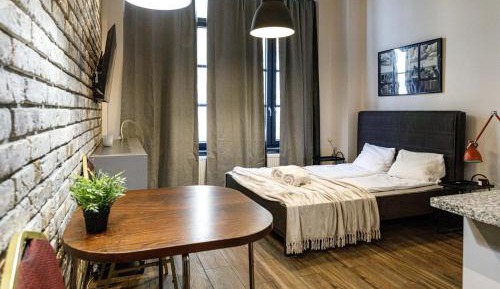 Studio Apartment