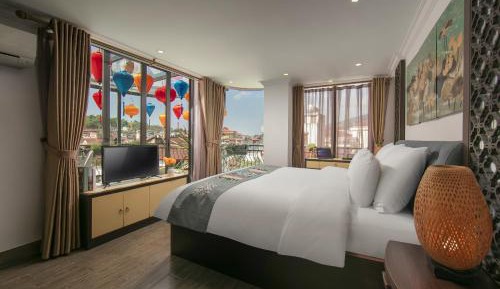 Deluxe Double Room with Bath