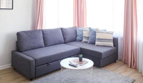 One-Bedroom Apartment with Sea View and Balcony