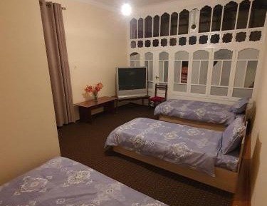 Triple Room