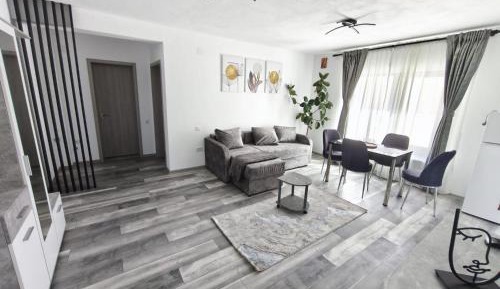 Deluxe One-Bedroom Apartment with City View
