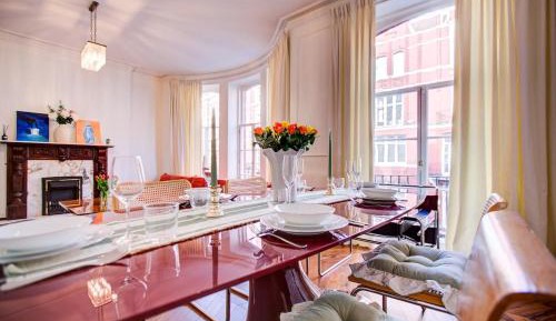 Three-Bedroom Premium Apartment