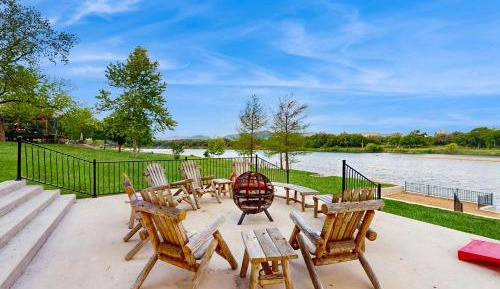 Four bedroom holiday home 
