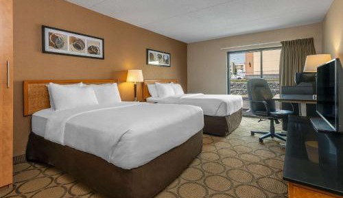 Double Room with Two Double Beds - Ground Floor - Non-Smoking