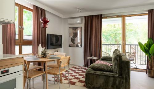 One-Bedroom Apartment with Balcony