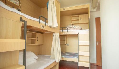 Quadruple Room with Terrace