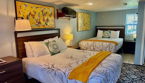 Queen Room