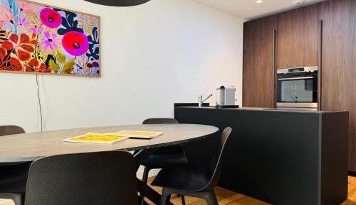 Superior One-Bedroom Apartment with Balcony