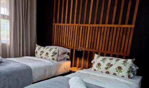 Twin Room with Private Bathroom