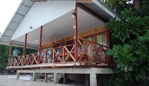 Deluxe Double Room with Balcony and Sea View