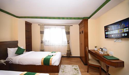 Deluxe Double or Twin Room