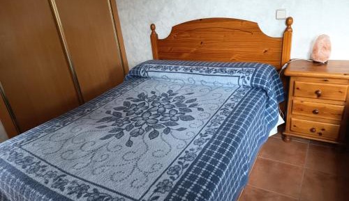 Triple Room with Shared Bathroom
