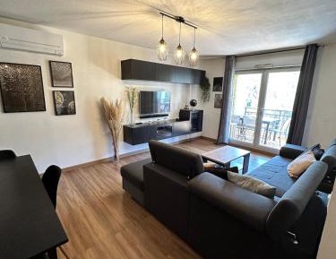 Two-Bedroom Apartment with Terrace