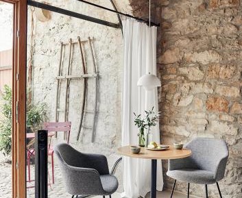 Superior One-Bedroom Apartment