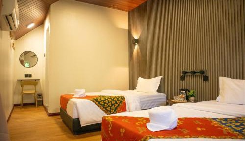 Standard Twin Room