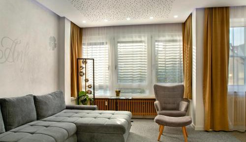 Superior One-Bedroom Apartment