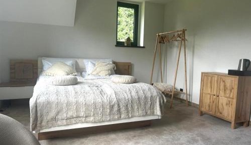 Double or Twin Room with Private Bathroom