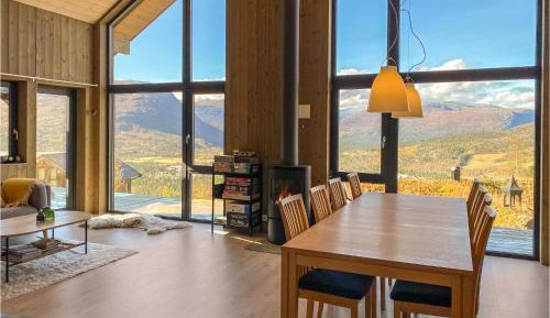 Three-Bedroom Holiday Home 