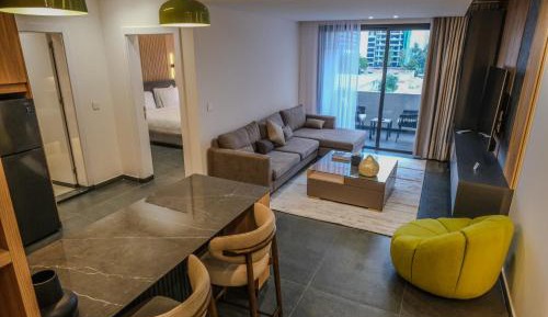 Superior One-Bedroom Apartment with Balcony