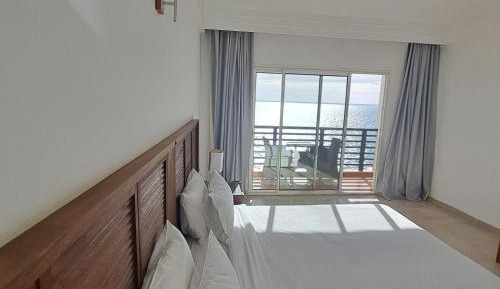 Deluxe Double Room with Sea View