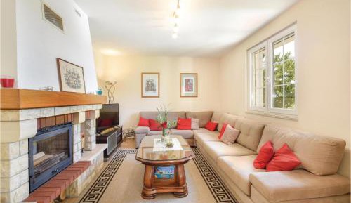 Four-Bedroom Holiday Home