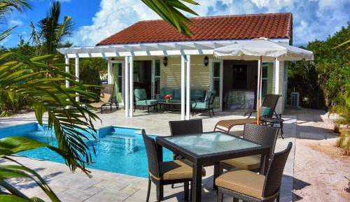 One-Bedroom Holiday Home