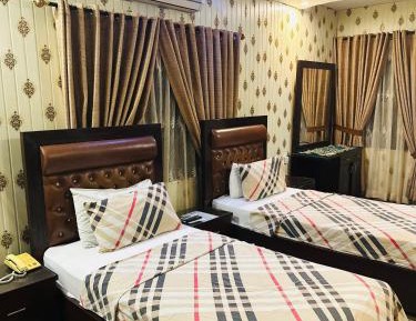 Deluxe Double or Twin Room