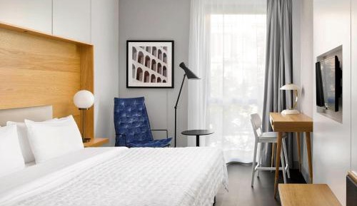 Superior Double Room, Smaller Guest room, King, Limited view