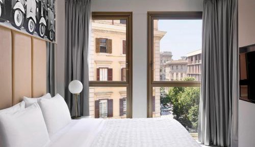 Deluxe Triple Room, Larger Guest room, Limited view