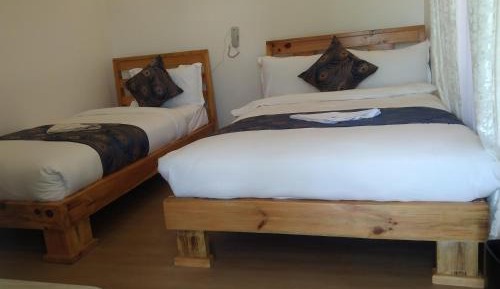 Double or Twin Room with Private Bathroom