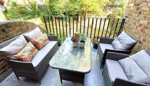 Two-Bedroom Apartment with Terrace
