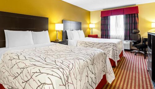 Queen Room with Two Queen Beds