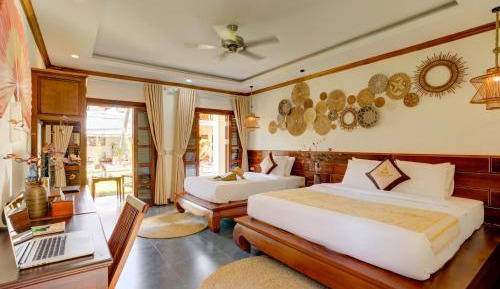 Deluxe Triple Room with Garden View