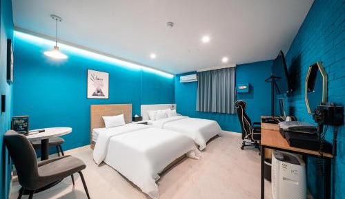 Deluxe Twin Room